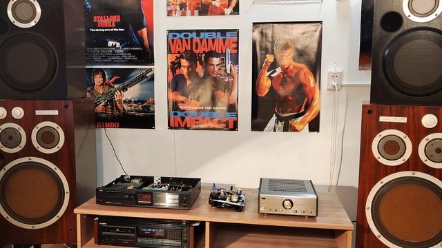 Сравнение звука CD проигрывателей - 1 апреля ни кому не веря - Топ Sony CDP-557ESD и  JVC XL-V220