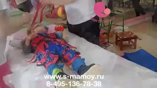 Рабочие моменты в ЦРиАФ Вместе с мамой смотреть онлайн