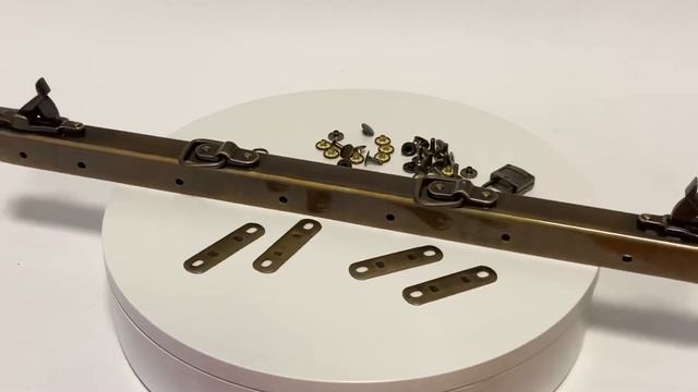 Замок саквояжный 4815/45 OBR (Цвет: старая латунь) смотреть онлайн