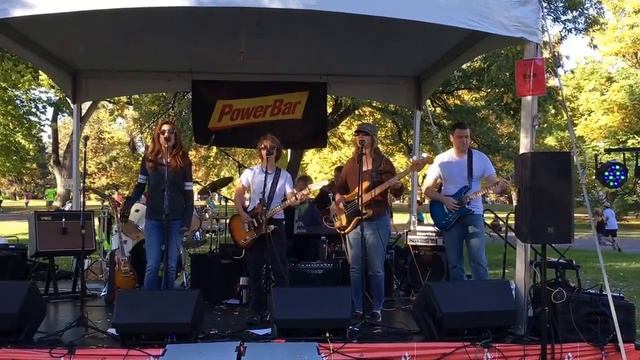 "Last Time I Called You Baby" cover by Wendy Clark Band 7.0 смотреть онлайн