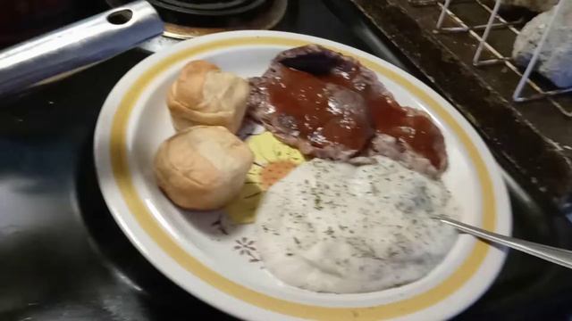 Eating My Dinner From Lastnight What I Cook & Baked For Lunch Today, Its So Good, смотреть онлайн