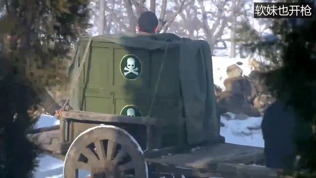 偽軍偷襲遊擊隊，哪知女狙擊手百發百中，一輪點射摧毀偽軍所有火力點！【抗日】 смотреть онлайн