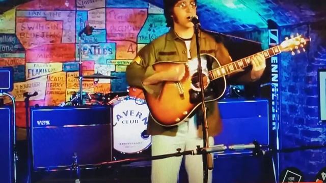 please please me (Lennon)? enjoy ! Lennon Fans ! Beeetle Boy ! Happy New Year ! смотреть онлайн