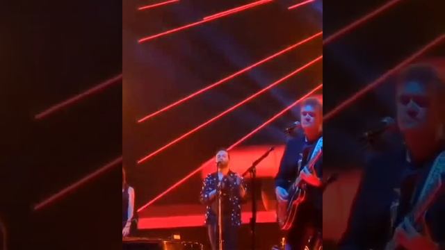 ELO - Last Train to London смотреть онлайн