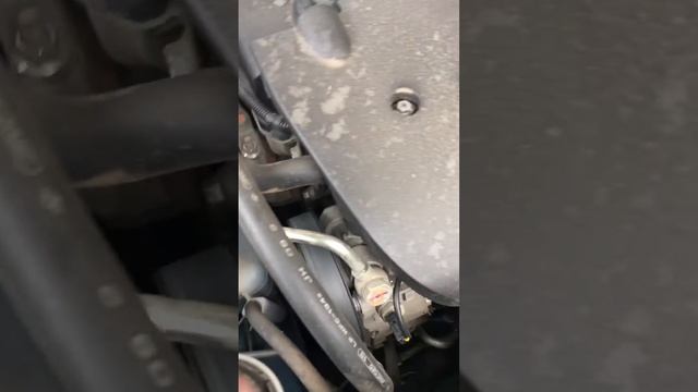 Непонятный стук слево в моторе Outlander 2,4 смотреть онлайн