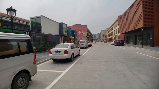 8 years since the last time I went back to china, and first Vlog EVER!!! смотреть онлайн