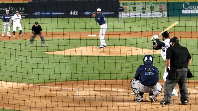 6/26/2015: Daryl Thompson vs. Scott Cousins (walk-off single) смотреть онлайн