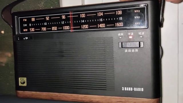 熊猫panda T51 am fm sw radio.DSPtuning new design with hypersensitivity.Easy using like old transisto смотреть онлайн