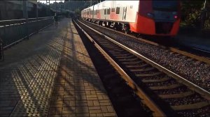 Подборка поездов 1 серия станция "Волконская"