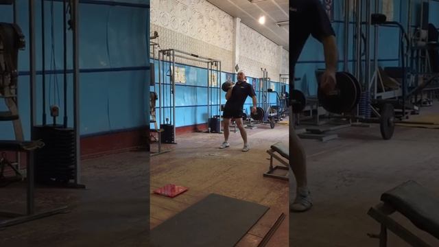 Толчок ДЦ одной рукой, 32 кг, 10 мин, 94р. смотреть онлайн