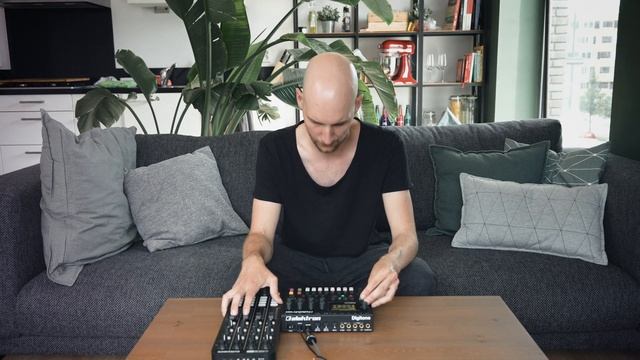Joran van Pol | Couch Sessions #9: Digitone improv смотреть онлайн