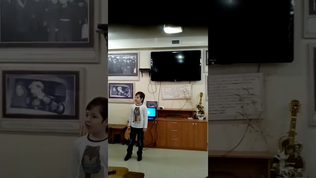 Александр Ли. Сказка "Шерстяной волчок" смотреть онлайн