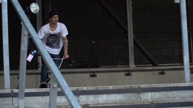 "Wait... WHAT!?" Fitbikeco in London смотреть онлайн