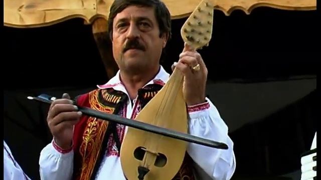 Оркестър Наздраве- Разболяла се момата на болярина смотреть онлайн