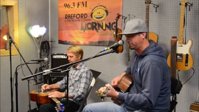 Bryan Mayer - Here Tonight (Live on Thunder Country Radio) смотреть онлайн
