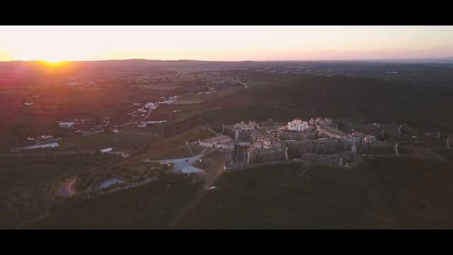 Пограничный город Элваш и его укрепления,Португалия. смотреть онлайн