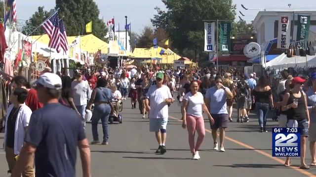 Big E wraps up its final day Sunday! смотреть онлайн