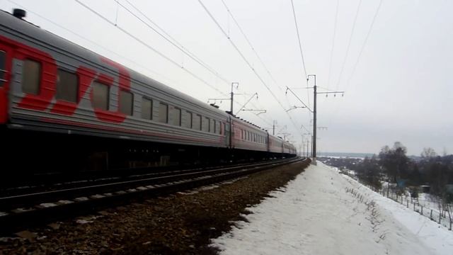 Электровоз ЧС2Т-1048 с поездом (СПб → Москва) смотреть онлайн
