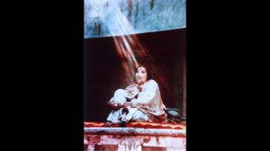 21 имя Шри Хазрат-аль-Махди (исполняет Тим Брюс). 21 holy names of Hazrat Al Mahdi.