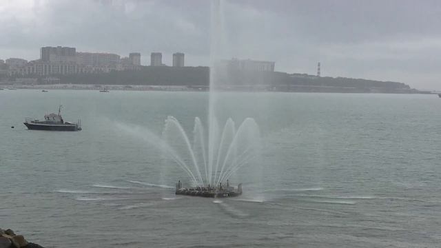 Геленджик. Фонтан 2020 г. смотреть онлайн
