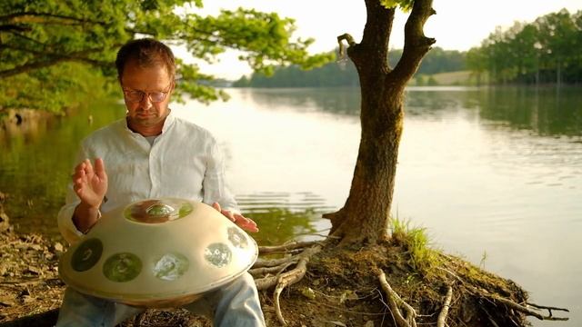 Handpan-Improvisation auf ECS Blue Point SteelHarp *S*, Neusilber смотреть онлайн