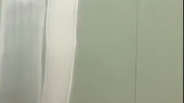 нанесение лакокрасочных материалов GRACO UltraMax II Spraying смотреть онлайн