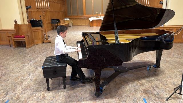 Haydn Sonata Hob XVI:5, 1st mov | Ryan Miller смотреть онлайн
