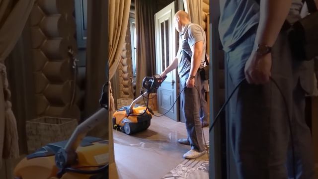 Профессиональные кабельные поломоечные машины TASKI смотреть онлайн