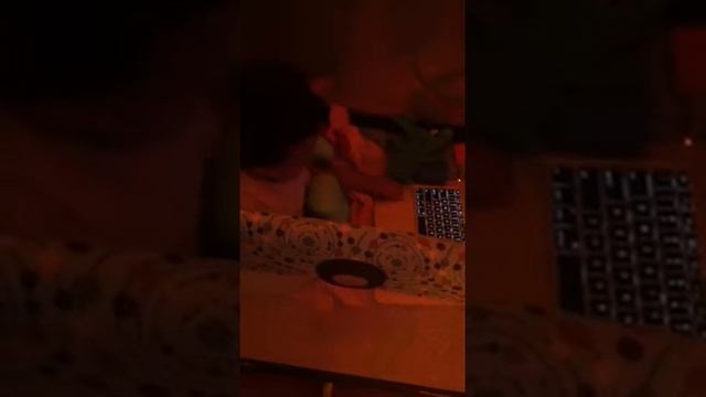 Baby and her laptop playpen смотреть онлайн