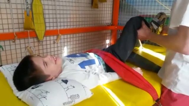 Рабочие моменты центра Вместе с мамой смотреть онлайн