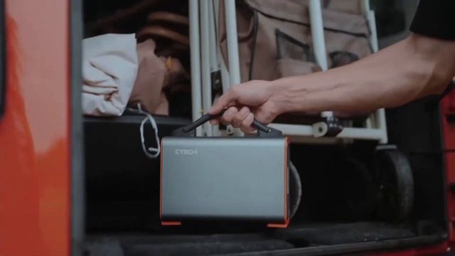 CTECHi GT200PRO Portable Power Station LiFePo4 25Ah 320Wh