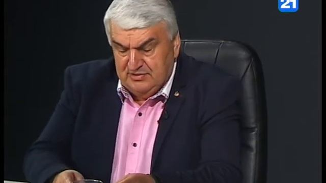 С. Урекян: "Они занимаются только трудоустройством родственников" смотреть онлайн