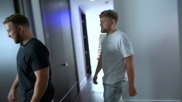 How this 22 Year-Old cracked the FOREX market смотреть онлайн
