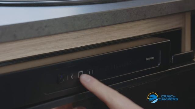 Fridge Power Source and Troubleshooting Demonstration смотреть онлайн