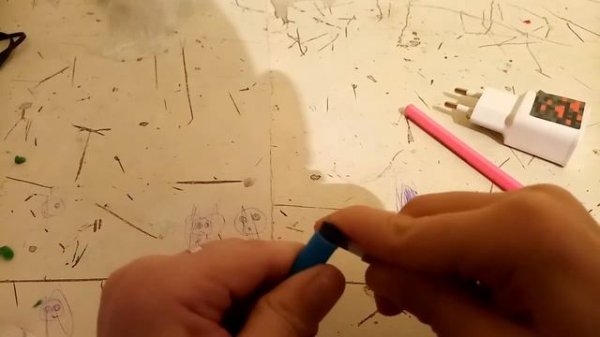 Как сделать концилярский нож из ручки и лезвия из точилки