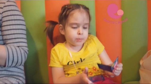 Айна из Ингушетии на реабилитации в центре "Вместе с мамой" (спина бифида). смотреть онлайн