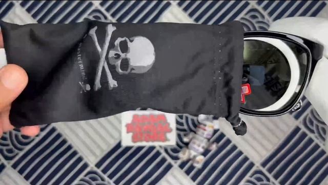 OAKLEY FROGSKINS MASTERMIND 50 PCS WORLDWIDE смотреть онлайн