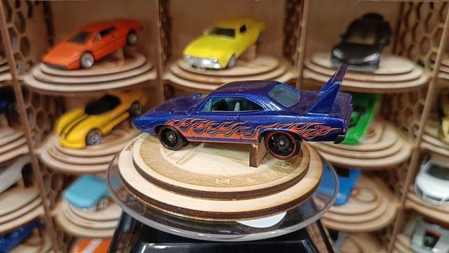 Plymouth Superbird смотреть онлайн