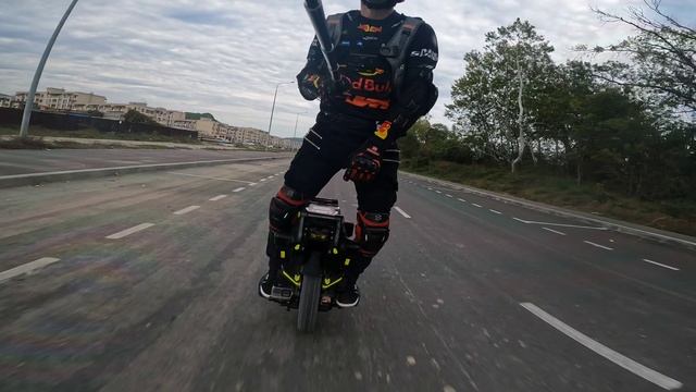 LYNX, ROAD.