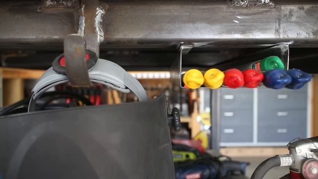 Custom Welding Table Review - JIMBOS GARAGE смотреть онлайн