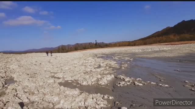 Грязевой вулкан, Южно-Сахалинск, октябрь смотреть онлайн