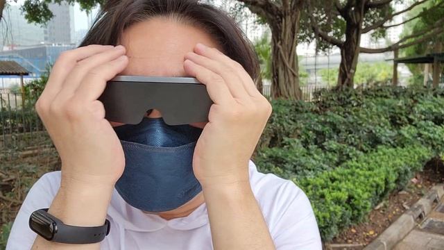 EM3 Ether The world's first foldable VR glasses! only 9mm thick! смотреть онлайн