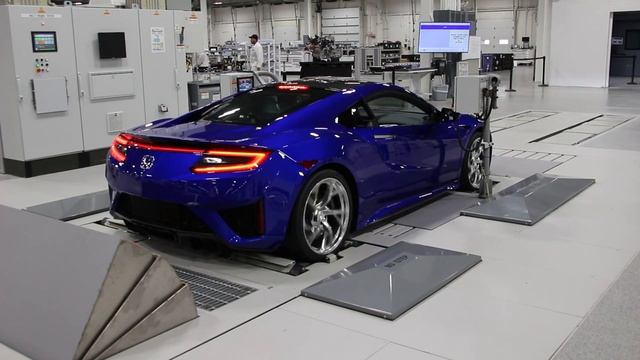 2017 Acura NSX End-of-Line Rolls Test смотреть онлайн