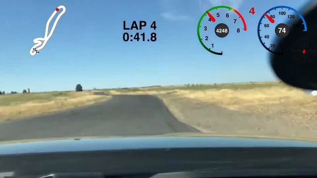 Alfa Romeo Giulia Quadrifolio tracking in Race mode at SCR video 1 смотреть онлайн