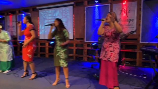IKM Worship Team - E Sisii ou lima (Live New Samoan Worship) смотреть онлайн