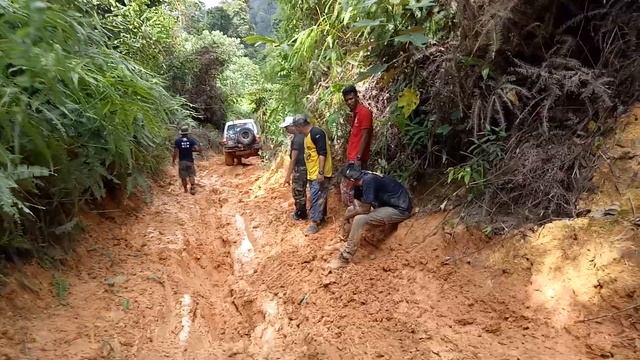 KEMBARA LASAK 4X4 SUNGAI LOH CENGAL BESAR (YDH KPD KEMAMAN) смотреть онлайн