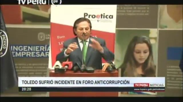 El momento incómodo Alejandro Toledo en foro anticorrupción 2016 смотреть онлайн