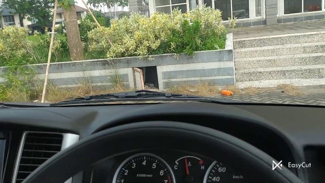 Review Kelebihan Daihatsu Luxio смотреть онлайн