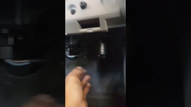 3rd Gen Dodge Ram (2002-08) AC Blows Faint and Fix смотреть онлайн