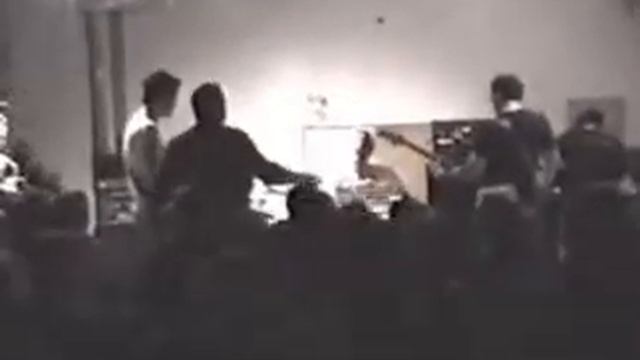 From Autumn To Ashes - Cherry Kiss LIVE 2002 смотреть онлайн